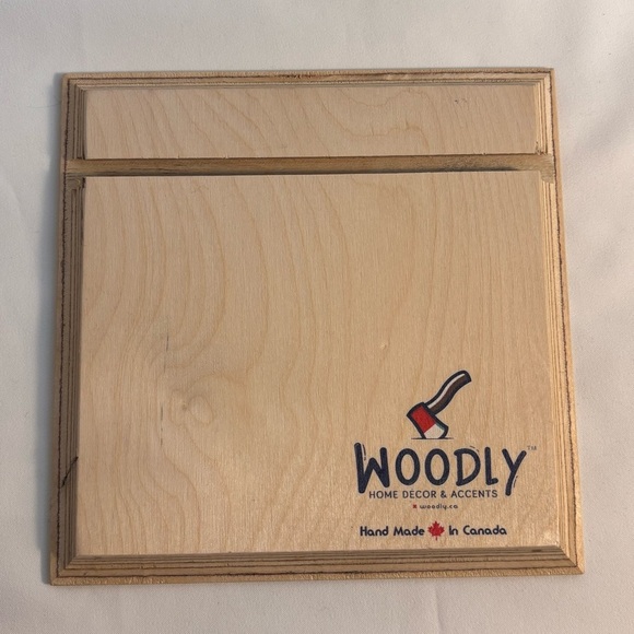 WOODLY 4 Wooden Wall Plaques With Depiction of Woodland Creatures Handcrafted - Picture 10 of 10